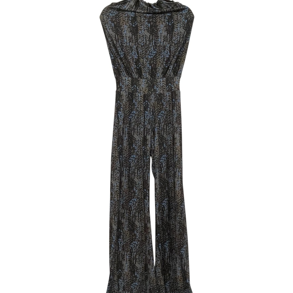Black and Blue Jumpsuits with Contemporary Style
